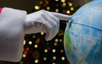 Holiday Braces Tips: Smiling Through Global Holiday Traditions